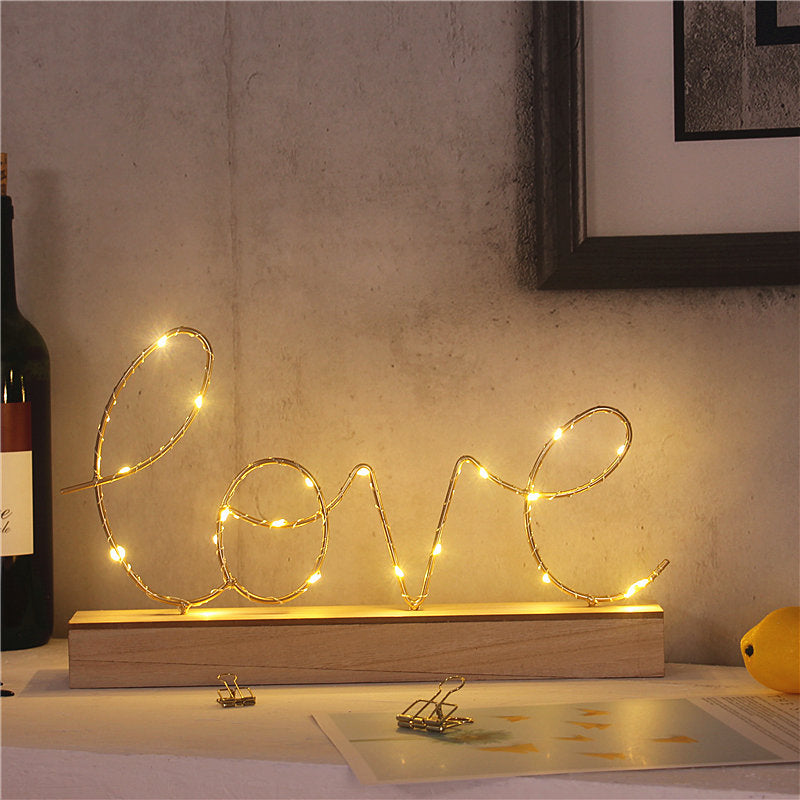Leuchtschrift Love Home - Uniq Niche
