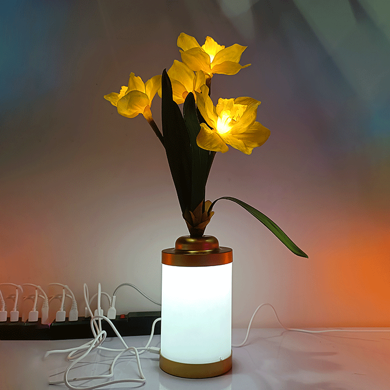 Flower Lamp Home Fashion Minimalist Creative USB Vase Light Home Decoration - Uniq Niche