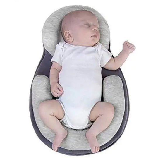 Travel-Ready Nest Baby Bed - Uniq Niche