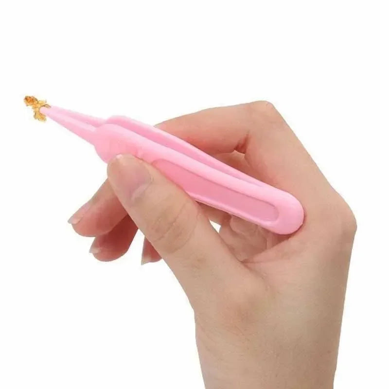 Tweezers Cleaning Forceps Baby Plastic Tweezers Nose Cleaner Tool - Uniq Niche