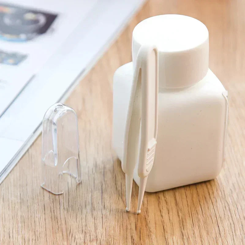 Tweezers Cleaning Forceps Baby Plastic Tweezers Nose Cleaner Tool - Uniq Niche