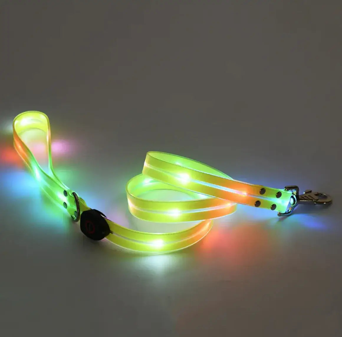 GlowSafe LED Pet Leash & Collar - Uniq Niche